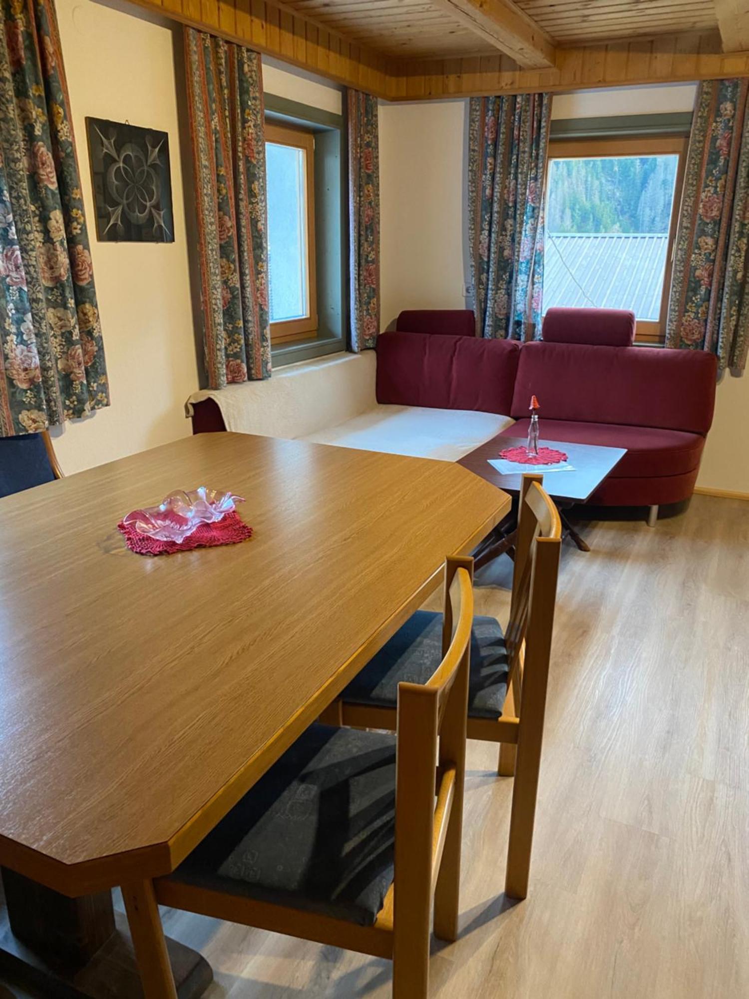 Sehr Geraeumige, Gemuetliche Familienunterkunft - Stofbauer Apartment